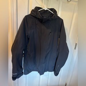 Women’s Burton AK Jacket - Gore Tex size Lg